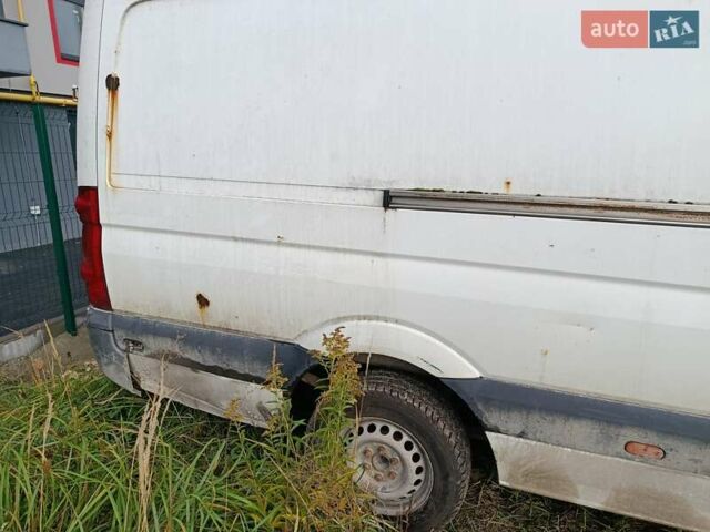 Белый Фольксваген Крафтер, объемом двигателя 1.97 л и пробегом 400 тыс. км за 3500 $, фото 19 на Automoto.ua