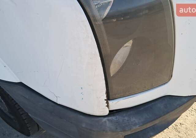 Фольксваген Крафтер 2011 в Одессе на Automoto.ua Белый Фольксваген Крафтер, объемом двигателя 2.46 л и пробегом 673 тыс. км за 13000 $, фото 11 на Automoto.ua