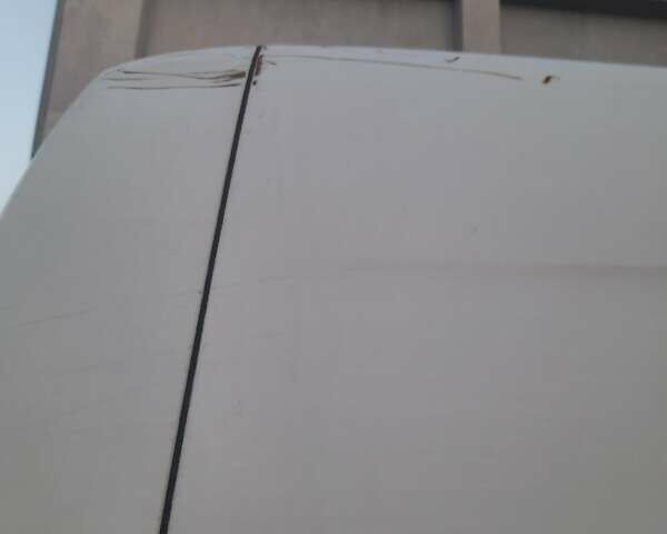 Белый Фольксваген Крафтер, объемом двигателя 2 л и пробегом 482 тыс. км за 11000 $, фото 6 на Automoto.ua