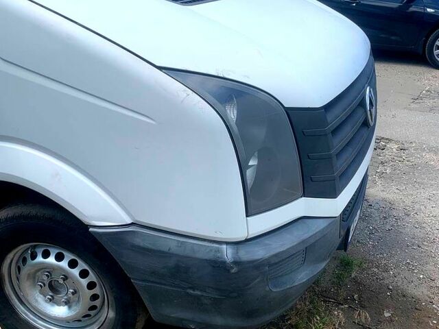 Белый Фольксваген Крафтер, объемом двигателя 2 л и пробегом 350 тыс. км за 8500 $, фото 3 на Automoto.ua