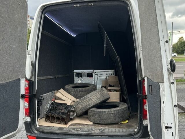 Білий Фольксваген Крафтєр, об'ємом двигуна 2 л та пробігом 330 тис. км за 15500 $, фото 23 на Automoto.ua