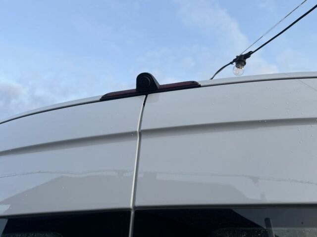 Білий Фольксваген Крафтєр, об'ємом двигуна 2 л та пробігом 450 тис. км за 12499 $, фото 15 на Automoto.ua