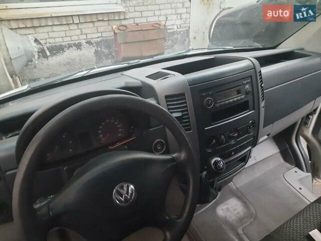 Белый Фольксваген Крафтер, объемом двигателя 2 л и пробегом 482 тыс. км за 11000 $, фото 21 на Automoto.ua