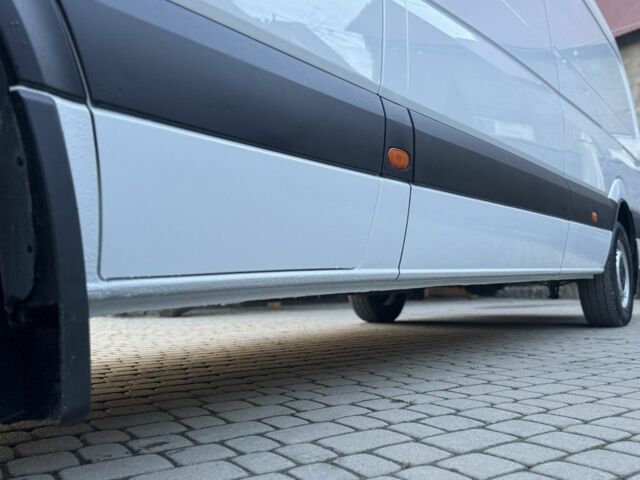 Білий Фольксваген Крафтєр, об'ємом двигуна 2 л та пробігом 450 тис. км за 12499 $, фото 10 на Automoto.ua