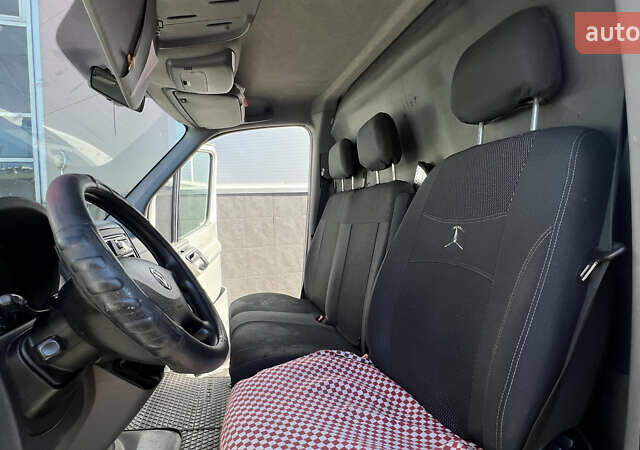 Білий Фольксваген Крафтєр, об'ємом двигуна 1.97 л та пробігом 253 тис. км за 13290 $, фото 9 на Automoto.ua