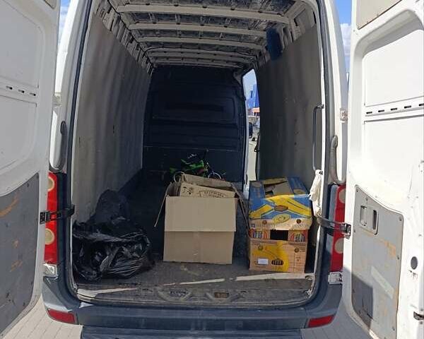 Белый Фольксваген Крафтер, объемом двигателя 2 л и пробегом 510 тыс. км за 11600 $, фото 9 на Automoto.ua