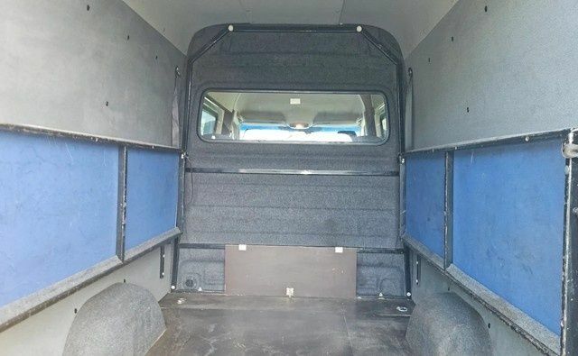 Фольксваген Крафтер 2013 в Львове на Automoto.ua Белый Фольксваген Крафтер, объемом двигателя 2 л и пробегом 355 тыс. км за 9100 $, фото 12 на Automoto.ua