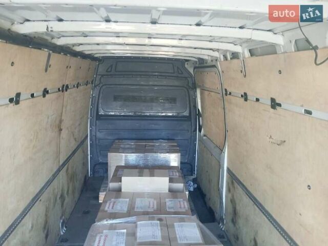 Белый Фольксваген Крафтер, объемом двигателя 2 л и пробегом 290 тыс. км за 13900 $, фото 10 на Automoto.ua