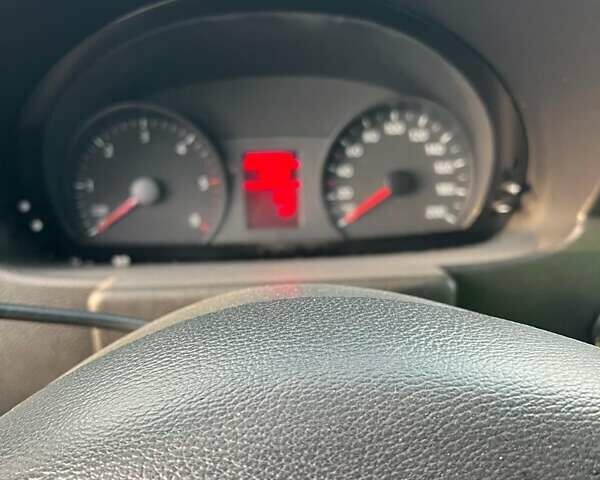 Белый Фольксваген Крафтер, объемом двигателя 2 л и пробегом 290 тыс. км за 13700 $, фото 27 на Automoto.ua