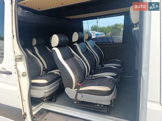 Белый Фольксваген Крафтер, объемом двигателя 1.97 л и пробегом 320 тыс. км за 14000 $, фото 14 на Automoto.ua