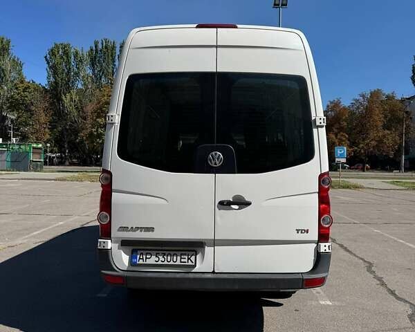 Белый Фольксваген Крафтер, объемом двигателя 1.97 л и пробегом 304 тыс. км за 18000 $, фото 6 на Automoto.ua