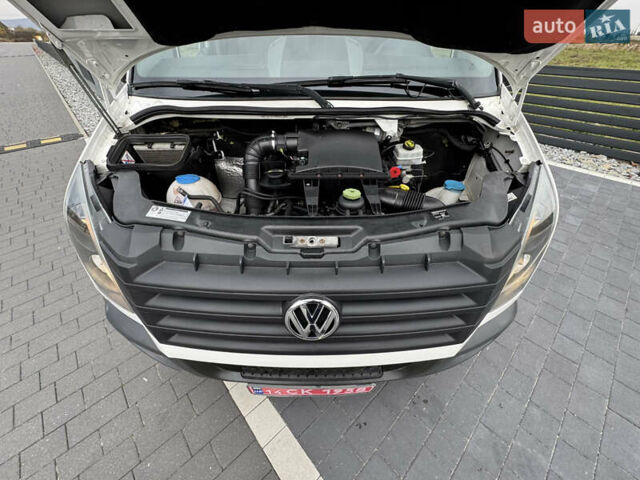 Фольксваген Крафтер 2015 в Мукачеве на Automoto.ua Белый Фольксваген Крафтер, объемом двигателя 2 л и пробегом 309 тыс. км за 14800 $, фото 49 на Automoto.ua