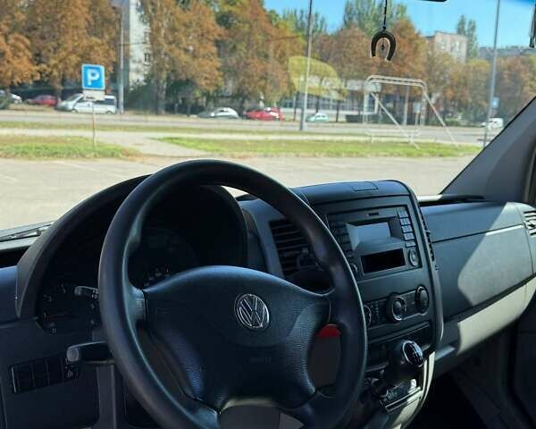 Белый Фольксваген Крафтер, объемом двигателя 1.97 л и пробегом 304 тыс. км за 18000 $, фото 14 на Automoto.ua