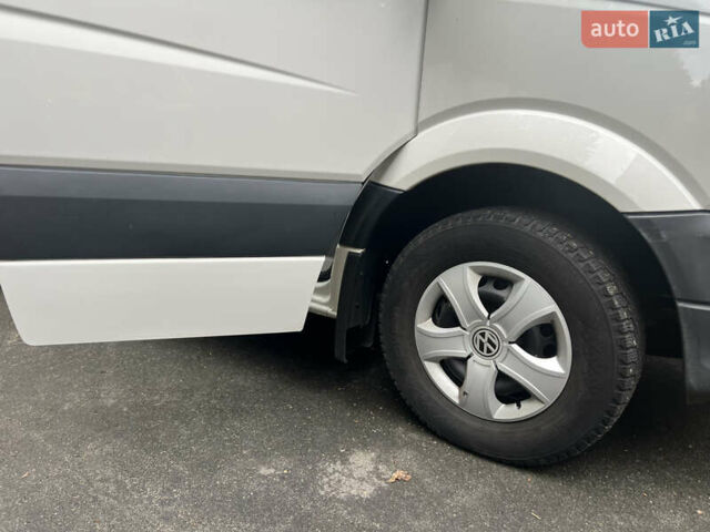 Белый Фольксваген Крафтер, объемом двигателя 1.97 л и пробегом 257 тыс. км за 17000 $, фото 21 на Automoto.ua