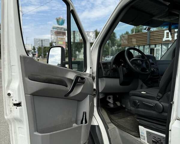 Білий Фольксваген Крафтєр, об'ємом двигуна 1.97 л та пробігом 2 тис. км за 13000 $, фото 19 на Automoto.ua