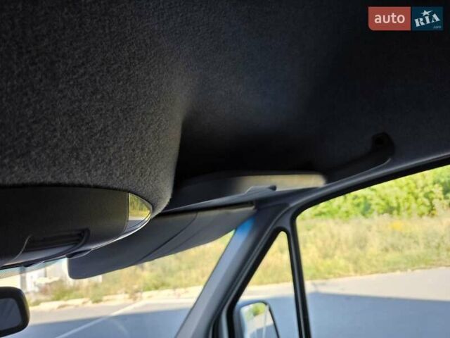 Білий Фольксваген Крафтєр, об'ємом двигуна 2 л та пробігом 249 тис. км за 16799 $, фото 30 на Automoto.ua