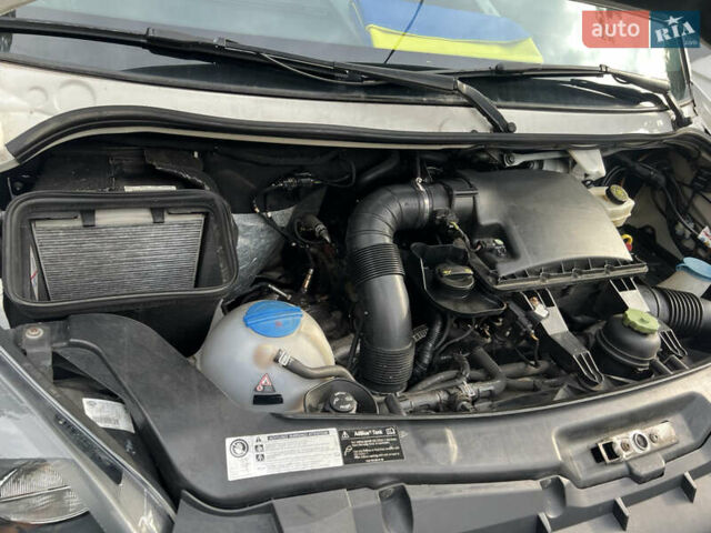 Белый Фольксваген Крафтер, объемом двигателя 1.97 л и пробегом 257 тыс. км за 17000 $, фото 18 на Automoto.ua