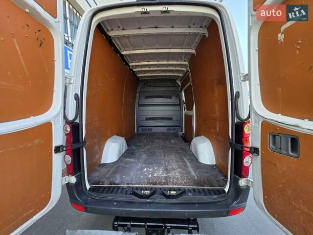 Білий Фольксваген Крафтєр, об'ємом двигуна 2 л та пробігом 249 тис. км за 16799 $, фото 14 на Automoto.ua