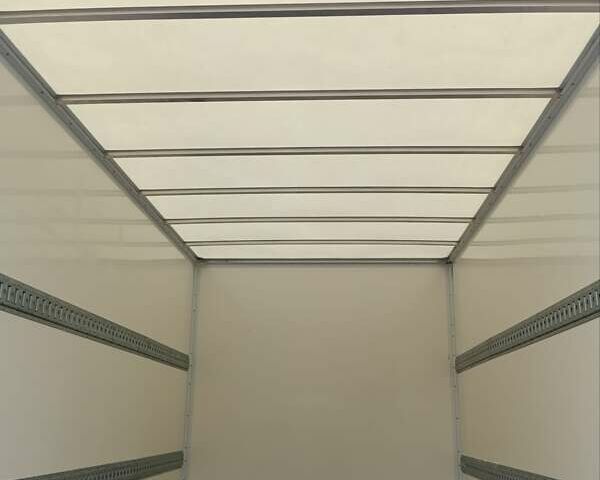 Белый Фольксваген Крафтер, объемом двигателя 2 л и пробегом 169 тыс. км за 19900 $, фото 10 на Automoto.ua