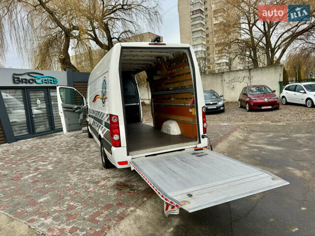 Белый Фольксваген Крафтер, объемом двигателя 1.97 л и пробегом 217 тыс. км за 19500 $, фото 34 на Automoto.ua