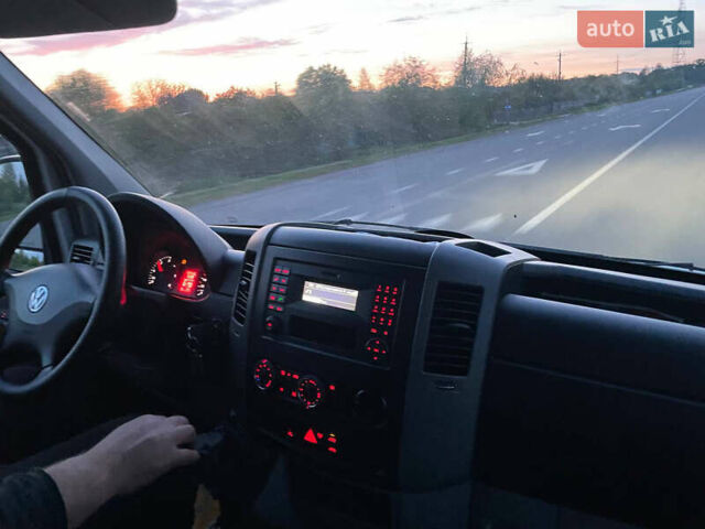 Білий Фольксваген Крафтєр, об'ємом двигуна 1.97 л та пробігом 440 тис. км за 14500 $, фото 39 на Automoto.ua