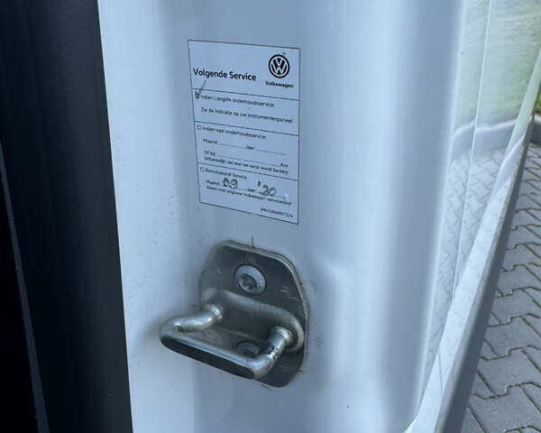 Білий Фольксваген Крафтєр, об'ємом двигуна 1.97 л та пробігом 267 тис. км за 15500 $, фото 18 на Automoto.ua