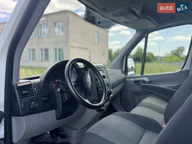 Білий Фольксваген Крафтєр, об'ємом двигуна 2 л та пробігом 230 тис. км за 15400 $, фото 28 на Automoto.ua