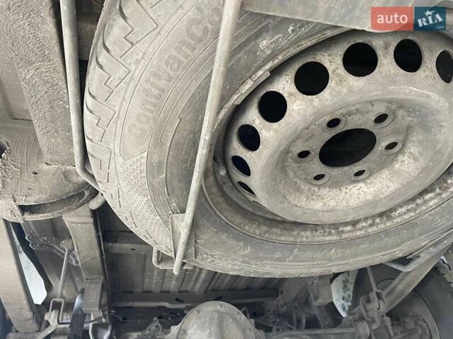 Білий Фольксваген Крафтєр, об'ємом двигуна 1.97 л та пробігом 380 тис. км за 14300 $, фото 17 на Automoto.ua