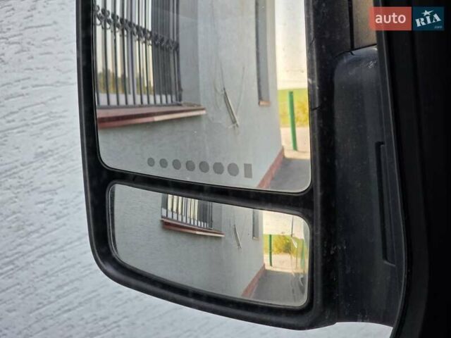 Білий Фольксваген Крафтєр, об'ємом двигуна 2 л та пробігом 249 тис. км за 16799 $, фото 33 на Automoto.ua