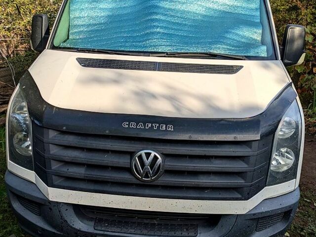 Белый Фольксваген Крафтер, объемом двигателя 2 л и пробегом 366 тыс. км за 17100 $, фото 1 на Automoto.ua