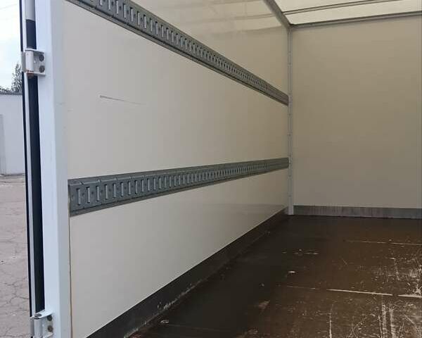 Белый Фольксваген Крафтер, объемом двигателя 2 л и пробегом 169 тыс. км за 19900 $, фото 9 на Automoto.ua