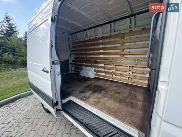 Білий Фольксваген Крафтєр, об'ємом двигуна 1.97 л та пробігом 267 тис. км за 15500 $, фото 5 на Automoto.ua