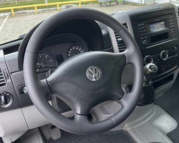 Белый Фольксваген Крафтер, объемом двигателя 2 л и пробегом 154 тыс. км за 19600 $, фото 26 на Automoto.ua