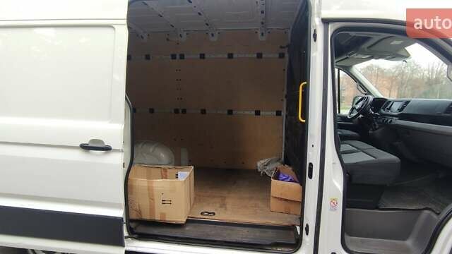 Белый Фольксваген Крафтер, объемом двигателя 1.97 л и пробегом 282 тыс. км за 19500 $, фото 16 на Automoto.ua