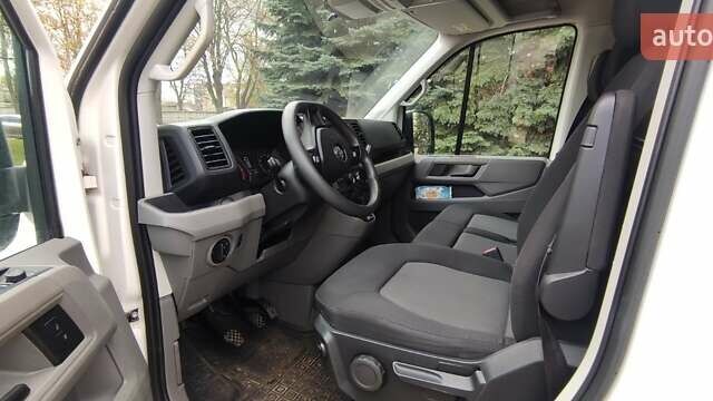 Белый Фольксваген Крафтер, объемом двигателя 1.97 л и пробегом 282 тыс. км за 19500 $, фото 9 на Automoto.ua