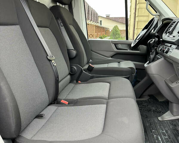 Белый Фольксваген Крафтер, объемом двигателя 2 л и пробегом 273 тыс. км за 22500 $, фото 23 на Automoto.ua