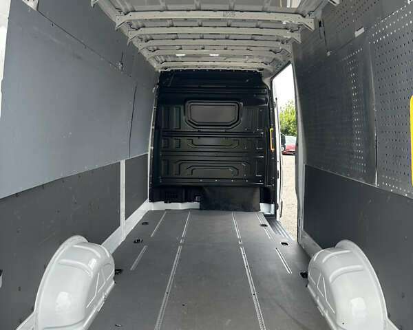 Белый Фольксваген Крафтер, объемом двигателя 2 л и пробегом 265 тыс. км за 18999 $, фото 14 на Automoto.ua