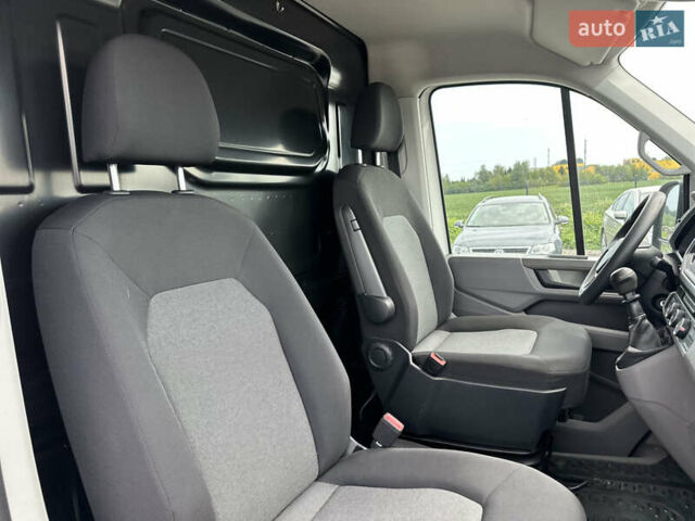 Белый Фольксваген Крафтер, объемом двигателя 2 л и пробегом 265 тыс. км за 18999 $, фото 8 на Automoto.ua