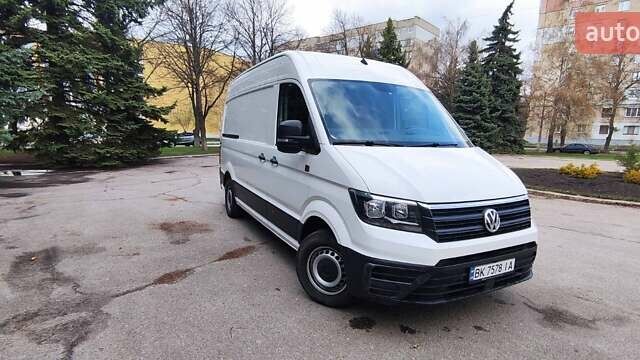 Белый Фольксваген Крафтер, объемом двигателя 1.97 л и пробегом 282 тыс. км за 19500 $, фото 2 на Automoto.ua