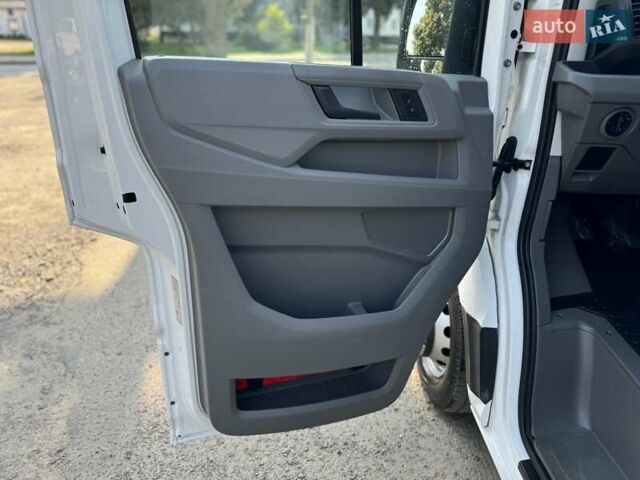 Белый Фольксваген Крафтер, объемом двигателя 1.97 л и пробегом 172 тыс. км за 26500 $, фото 26 на Automoto.ua