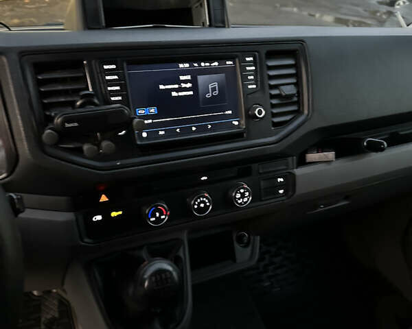 Фольксваген Крафтер 2018 в Мукачеве на Automoto.ua Белый Фольксваген Крафтер, объемом двигателя 1.97 л и пробегом 358 тыс. км за 18999 $, фото 20 на Automoto.ua