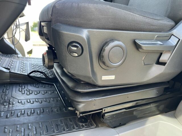 Фольксваген Крафтер 2018 в Коломые на Automoto.ua Белый Фольксваген Крафтер, объемом двигателя 2 л и пробегом 396 тыс. км за 17900 $, фото 20 на Automoto.ua