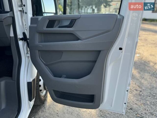 Белый Фольксваген Крафтер, объемом двигателя 1.97 л и пробегом 172 тыс. км за 26500 $, фото 62 на Automoto.ua