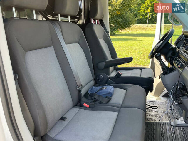 Фольксваген Крафтєр 2018 у Коломые на Automoto.ua Білий Фольксваген Крафтєр, об'ємом двигуна 1.97 л та пробігом 396 тис. км за 17900 $, фото 15 на Automoto.ua