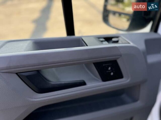 Белый Фольксваген Крафтер, объемом двигателя 1.97 л и пробегом 172 тыс. км за 26500 $, фото 27 на Automoto.ua