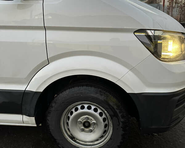 Фольксваген Крафтер 2018 в Мукачеве на Automoto.ua Белый Фольксваген Крафтер, объемом двигателя 1.97 л и пробегом 358 тыс. км за 18999 $, фото 9 на Automoto.ua