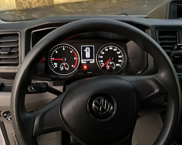 Фольксваген Крафтер 2018 в Мукачеве на Automoto.ua Белый Фольксваген Крафтер, объемом двигателя 1.97 л и пробегом 358 тыс. км за 18999 $, фото 19 на Automoto.ua