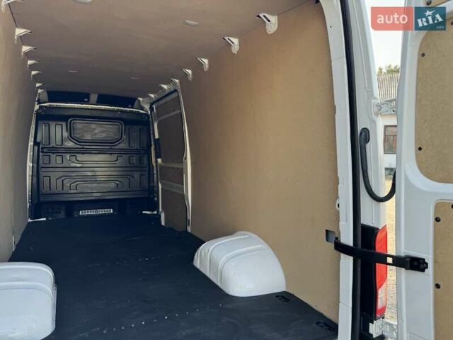 Белый Фольксваген Крафтер, объемом двигателя 1.97 л и пробегом 172 тыс. км за 26500 $, фото 54 на Automoto.ua