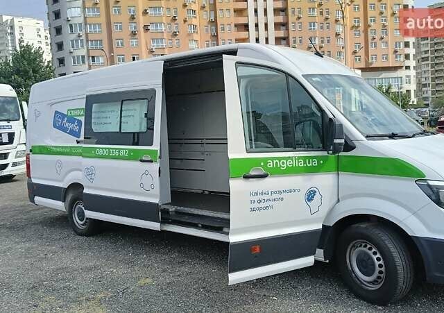 Белый Фольксваген Крафтер, объемом двигателя 1.97 л и пробегом 199 тыс. км за 22100 $, фото 4 на Automoto.ua