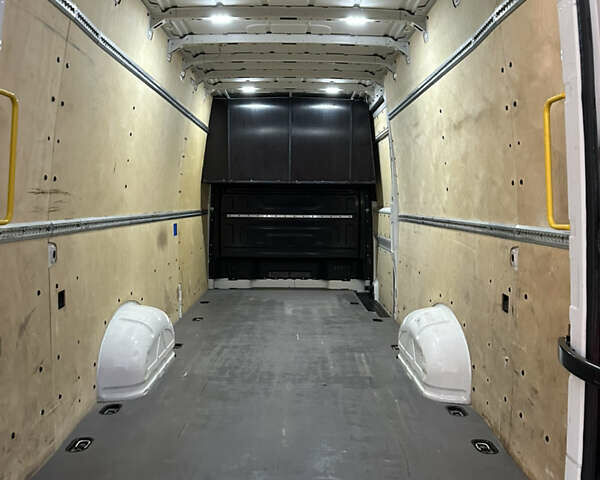 Фольксваген Крафтер 2018 в Мукачеве на Automoto.ua Белый Фольксваген Крафтер, объемом двигателя 1.97 л и пробегом 358 тыс. км за 18999 $, фото 30 на Automoto.ua